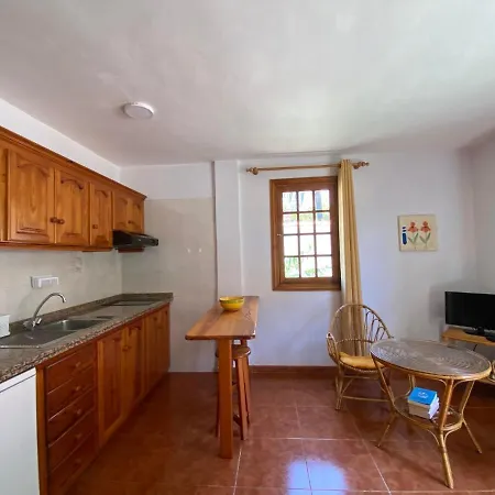 Nelly S2 Apartment *